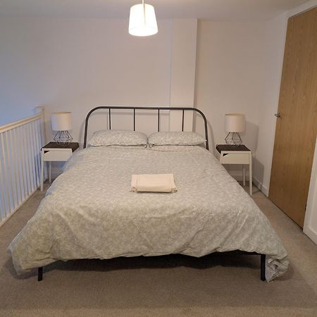 Ossett Butterfly Apartment מראה חיצוני תמונה